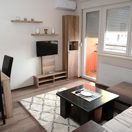 "Sonja Apartman" Jagodina Apartment Luaran gambar