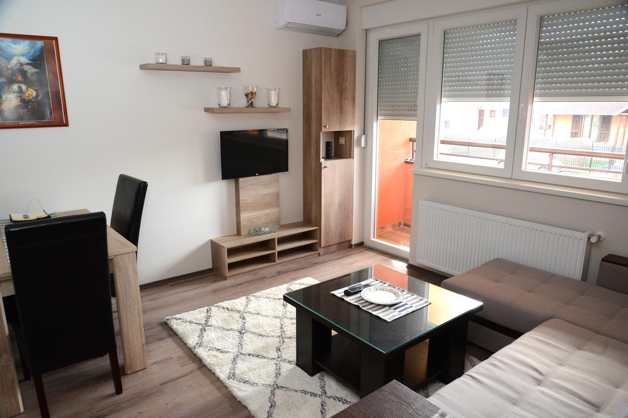 "Sonja Apartman" Jagodina Apartment Luaran gambar